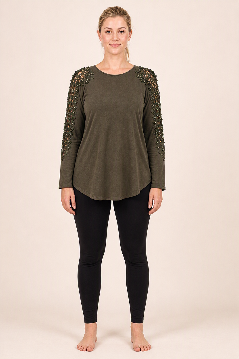 Style Secrets AI model E Ellie wearing the shelly Limited Look